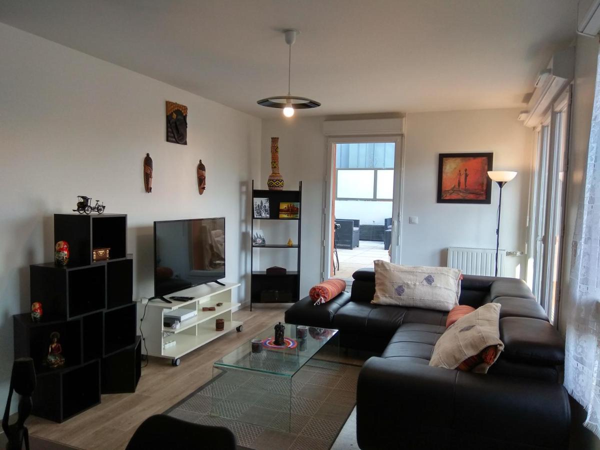 Saint Denis Appartement 2 Chambres Avec Parking المظهر الخارجي الصورة