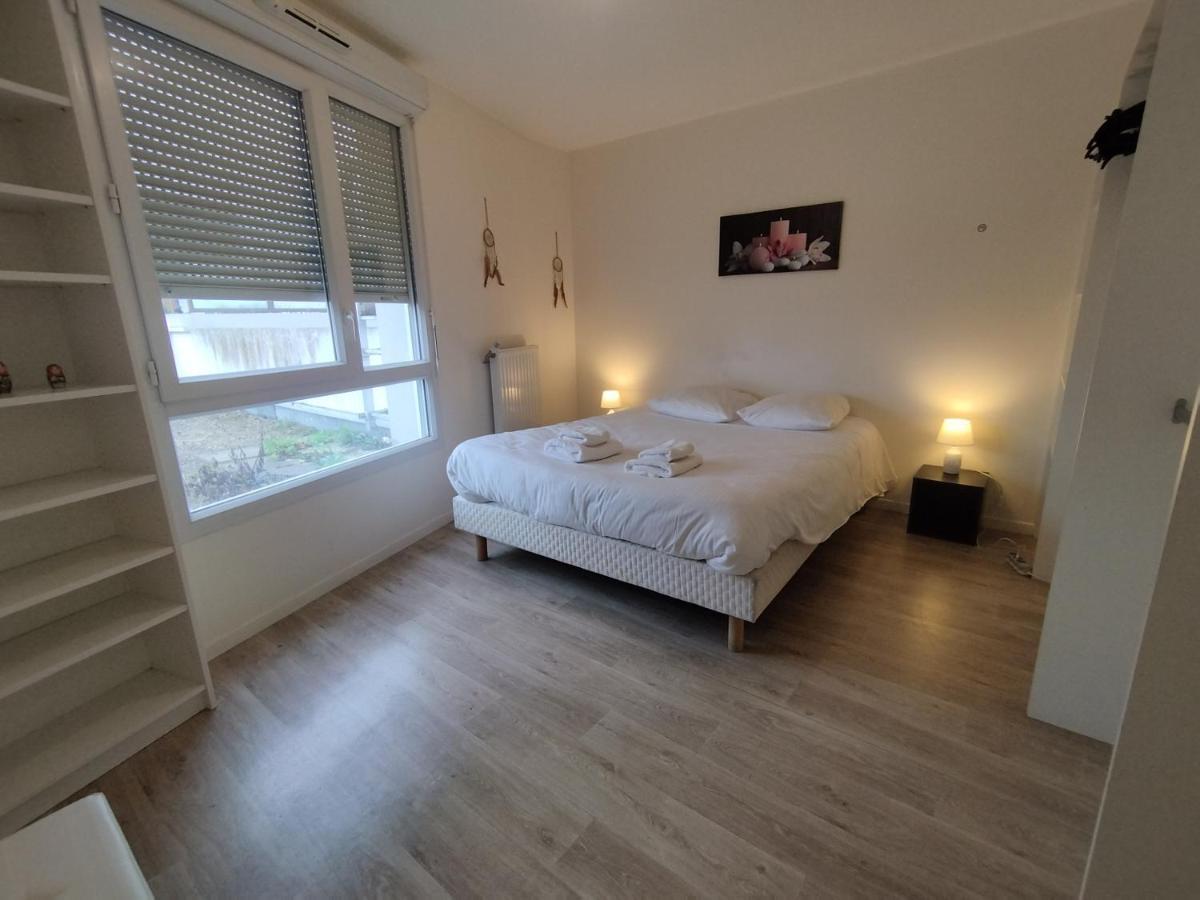 Saint Denis Appartement 2 Chambres Avec Parking المظهر الخارجي الصورة